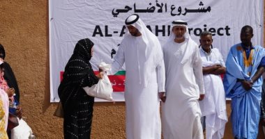 سفارة الإمارات توزع لحوم الأضاحي على فقراء موريتانيا 