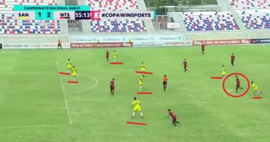 لاعب يسجل هدفاً عالمياً على طريقة مارادونا فى الدوري الكولومبي.. فيديو