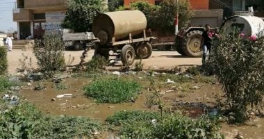 قارئ يشكو من تفريغ وحدات الصرف الصحى بشوارع قرية شنشور بالمنوفية