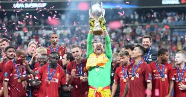 محمد صلاح و24 لاعبًا فى قائمة ليفربول بدورى أبطال أوروبا 