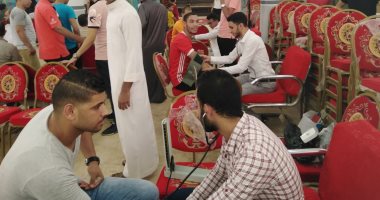 أهالى شبرا النخلة ببلبيس ينظمون حملة للتبرع بالدم ويجمعون 450 كيس