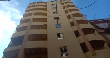 ناطحة سحاب تهدد بكارثة فهل يتدخل محافظ الإسكندرية؟