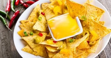 فى ذكرى ميلاد مخترع الناتشوز.. اعرفى طريقة عمله فى البيت