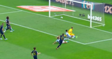سلتا فيجو ضد ريال مدريد.. فاسكيز يضيف ثالث الأهداف للملكى من جملة فنية رائعة