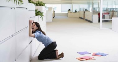 3 علامات تدل على كون وظيفتك تسبب ضغطاً نفسياً وقد تصيبك بالمرض.. منها الاكتئاب