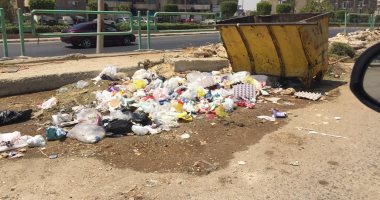 استمرار انتشار القمامة وتكسير الأسفلت.. شكوى سكان التجمع الثالث