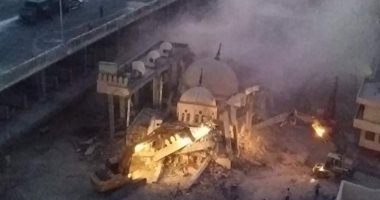 فيديو.. إزالة ضريح أبو الإخلاص الزرقانى بالإسكندرية لاستكمال مشروع المحمودية