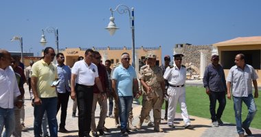 صور..  شاهد أعمال تطوير شاطئ الغرام بمرسى مطروح 