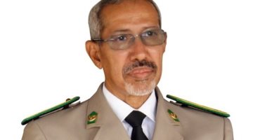 قائد القوة المشتركة لدول الساحل الإفريقي يلتقى رئيس المجموعة لتقديم خليفته 