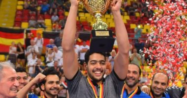 قصة صور.. أحمد هشام "دينامو" كرة اليد الجديد