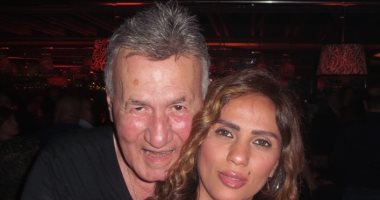 فى ذكرى ميلاده الأولى .. زوجة عزت أبو عوف تكشف كواليس أيامه الأخيرة