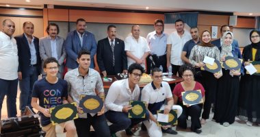 اتحاد الناشرين المصريين يكرم أوائل المتفوقين من أبناء الناشرين.. صور