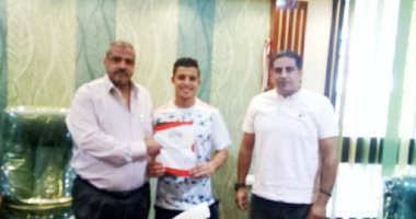 صور .. دمنهور يضم لاعب المقاولون العرب لمدة 3 سنوات