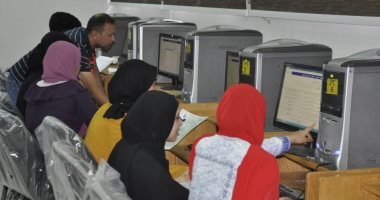 مكتب تنسيق جامعة القناة يستقبل 599 طالب للتنسيق الإلكترونى و635 لليدوى 