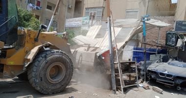 تشميع 29 محلا وإزالة تعديات على أملاك الدولة فى حملة شرق مدينة نصر