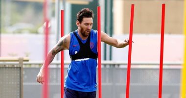 ميسي مهدد بالغياب عن برشلونة ضد بوروسيا دورتموند فى دورى الأبطال
