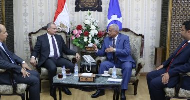 محافظ السويس يستقبل المدير التنفيذي لصندوق تطوير العشوائيات‎