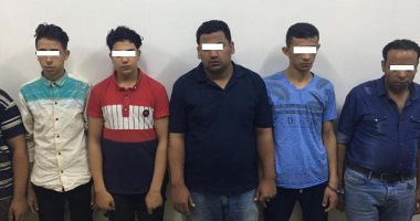 فيديو وصور.. ذوو الاحتياجات الخاصة فى مرمى البلطجية.. الاعتداء على معاق بمحل حلاقة بالشرقية وترويع آخر بكلب فى القاهرة.. الشرطة تضبط الجناة فى وقت قياسي.. ونفسيون: المخدرات والتباهى والتلذذ بالتعذيب سر الوقائع