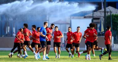فيديو و صور .. الأهلى يختتم استعدادته لمباراة " إطلع بره " فى دورى الأبطال 