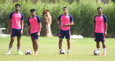 خالد عبد الفتاح مدافع سموحة يتقدم للاتحاد بالخطأ في مرماه