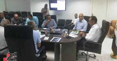 رئيس الوزراء يلتقى رؤساء شركات المقاولات العاملة فى العلمين الجديدة