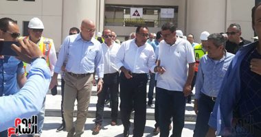 مدبولى يتفقد الأكاديمية العربية للعلوم والتكنولوجيا والنقل البحرى بالعلمين الجديدة