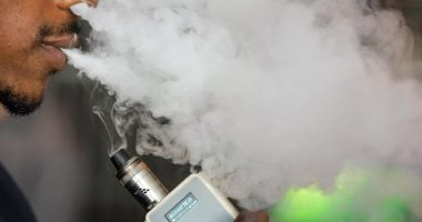 الهند تحظر إنتاج واستيراد وبيع السجائر الإلكترونية