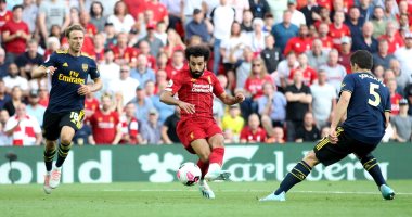 ليفربول ضد أرسنال.. محمد صلاح يسجل ثنائية ويقود الريدز للحفاظ على الصدارة