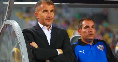 تفاصيل جلسة ميتشو مع لاعبي الزمالك قبل "العشاء" فى السنغال