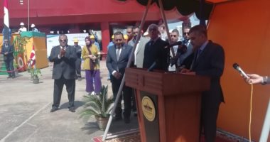 رئيس هيئة قناة السويس ومحافظ بورسعيد يشهدان تدشين القاطرة "عبدالحميد يوسف" 