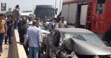 زحام مرورى بسبب حادث تصادم سيارتين بكوبرى التونسى اتجاه المقطم