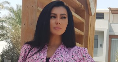 الفنانة ميرهان حسين ضيفة "كلام ستات".. غدا