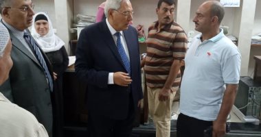 محافظ الدقهلية يطالب بتكثيف العمل لتقنين الأراضى واسترداد أموال الدولة