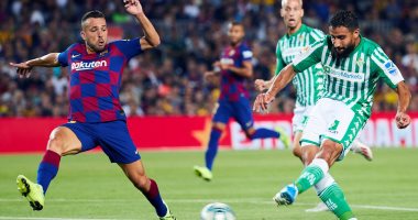 برشلونة ضد بيتيس.. البارسا يتعادل 1-1 في الشوط الأول تحت أنظار ميسي 