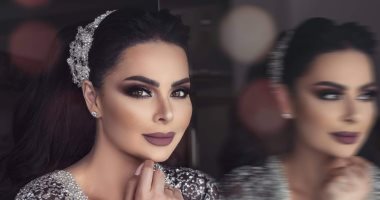 باللهجة اللبنانية.. ديانا كرزون تنتهى من تسجيل "هيدا الحكى" لطرحها بعد أيام