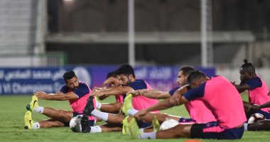 الاتحاد السكندرى يهاجم العربى الكويتى بقمر ورفعت ورزاق 
