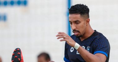 الهلال السعودي يستعيد الدوسري والعابد قبل موقعة اتحاد جدة