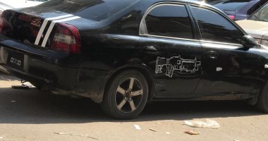 اضبط مخالفة.. سيارة بدون لوحات معدنية فى ميدان السكة الجديدة بالمنصورة