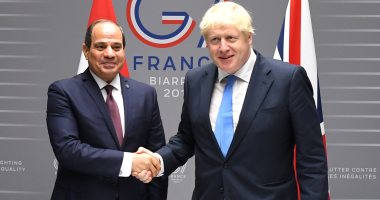 السيسى يلتقى جونسون على هامش "السبع الكبار".. توافق مصرى - بريطانى على تطوير العلاقات الثنائية.. الرئيس يؤكد ضرورة تكثيف جهود المجتمع الدولى لمواجهة الإرهاب.. ورئيس وزراء بريطانيا يشيد بتطور الاقتصاد المصرى