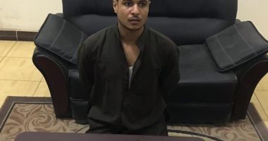 ضبط سائق وعاطل بحوزتهما أقراص مخدرة وحشيش وطلقات نارية فى سوهاج