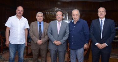 بروتوكول تعاون بين أكاديمية الفنون وجامعة طنطا بحضور الفنان أشرف ذكى