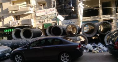 شكوى من تواجد مواسير منذ سنة ونصف بأحد شوارع طنطا وإغلاقها لمدخل الشارع