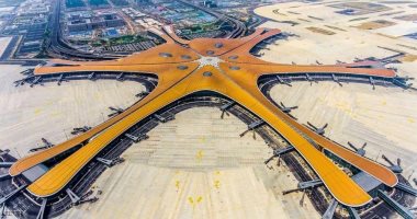 مطار بكين الدولى الجديد يجرى اختبار طيران ناجحا فى ظروف انخفاض مستوى الرؤية