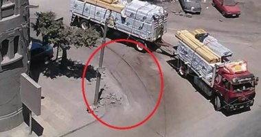 هبوط أرضى فى المكس يؤدى لانقلاب السيارات.. شكوى من الورديان بالاسكندرية