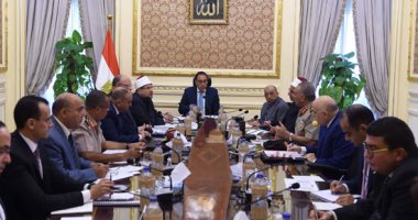 مدبولى: تكليف من الرئيس بتطوير مسجد الحسين ليلائم مكانته الدينية والتاريخية