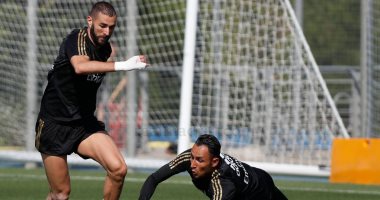 نافاس فى مران ريال مدريد رغم شائعات رحيله إلى باريس سان جيرمان.. صورة