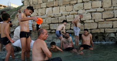 علاج الأمراض الجلدية بالمياه الكبريتية فى نهر دجلة