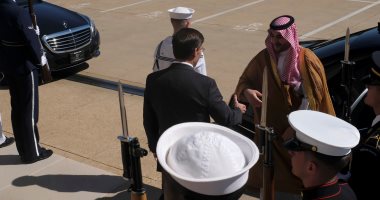 صور.. وزير الدفاع الأمريكى يستقبل نائب وزير الدفاع السعودى فى البنتاجون