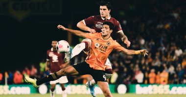 ولفرهامبتون الإنجليزي يتأهل لدور المجموعات بالدوري الأوروبي