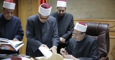 وكيل الأزهر يعتمد نتيجة الدور الثانى لشهادات القراءات